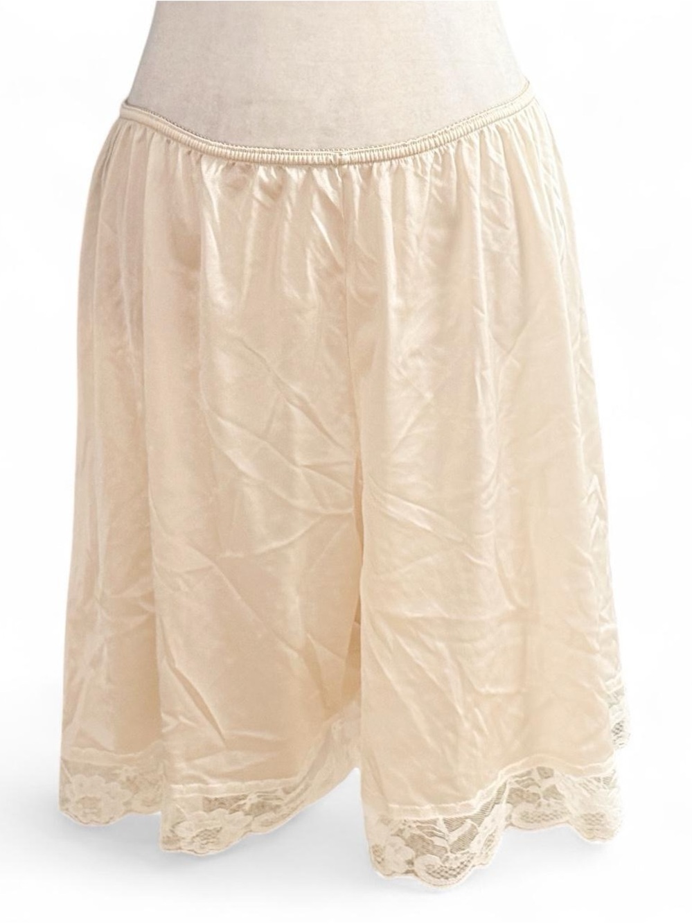 Underworks Slip Shorts / Pettipants / Bloomers – Size XL, Excellent